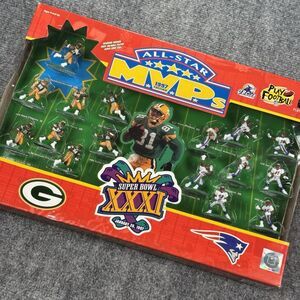 New 1997 NFL All Star MVP Packer vs Patriots Super Bowl XXXI Figure Set Vintage